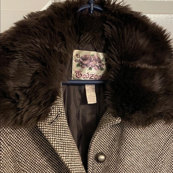 Long Dress Coat With Fur - Picture 2 of 4